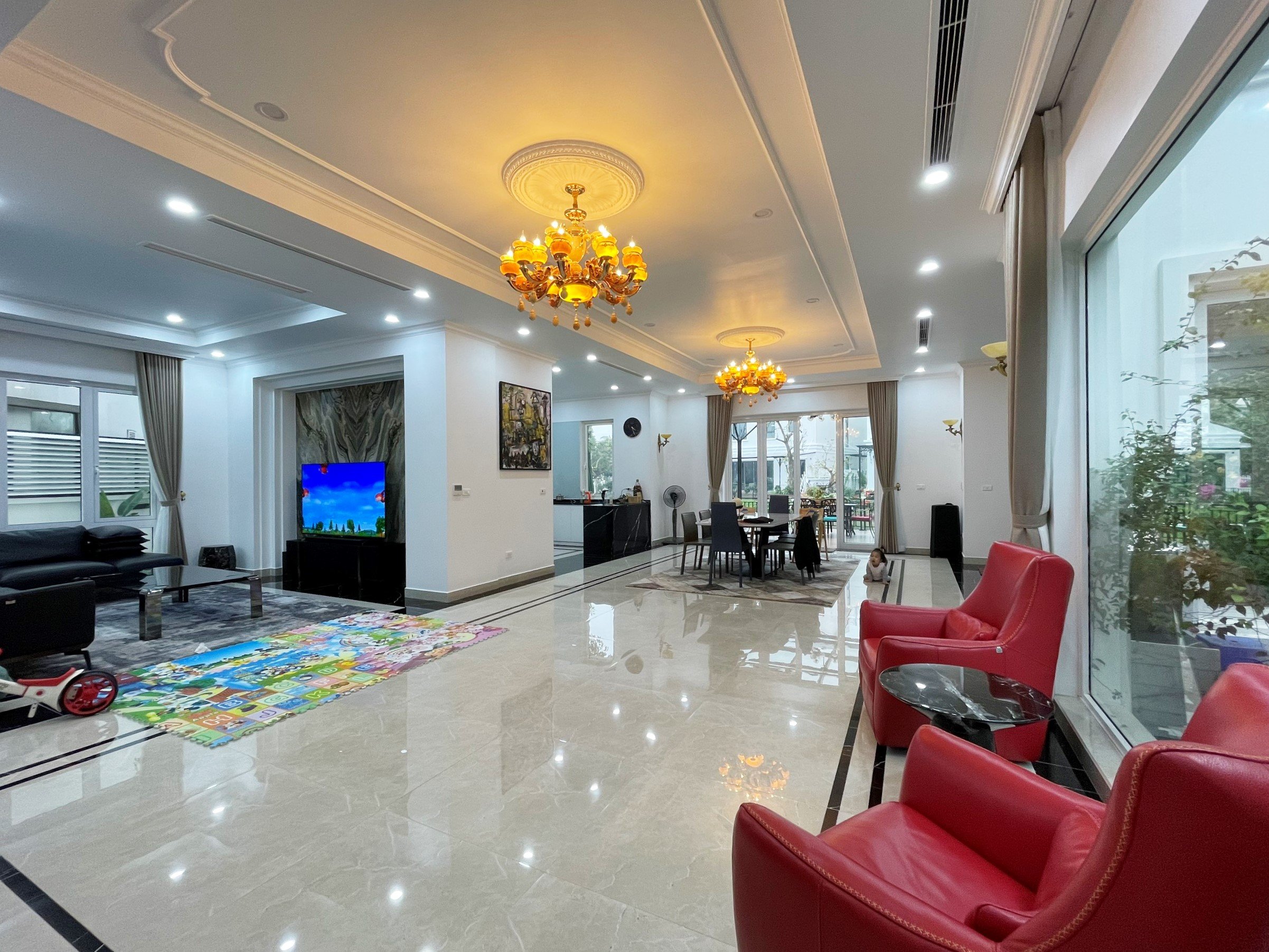 Cho thuê Biệt thự Đơn Lập mới hoàn thiện tại khu đô thị Vinhomes Riverside, Long Biên